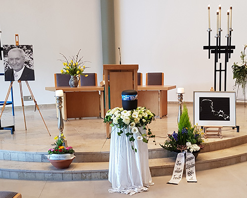 Nachruf Klaus Hahn - Bild 2 63e39d5e36bec | Nachruf Klaus Hahn