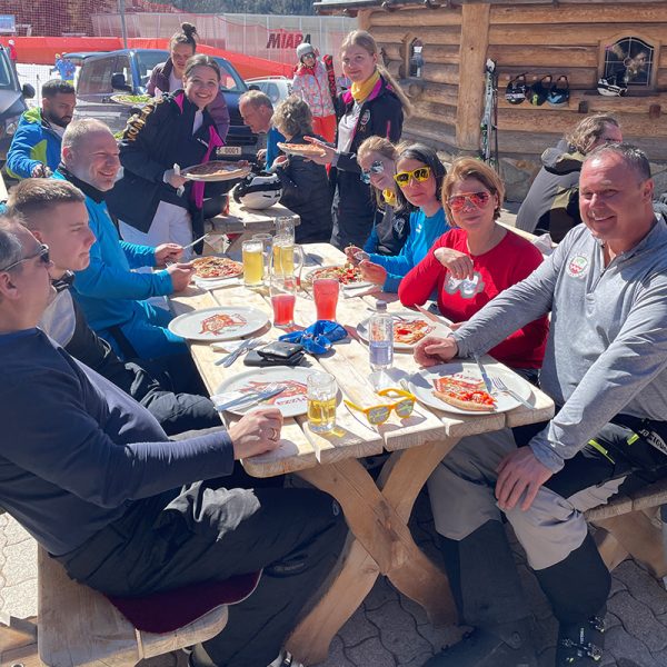 Ski - Bild 17 Pizza 1 1 | Ski